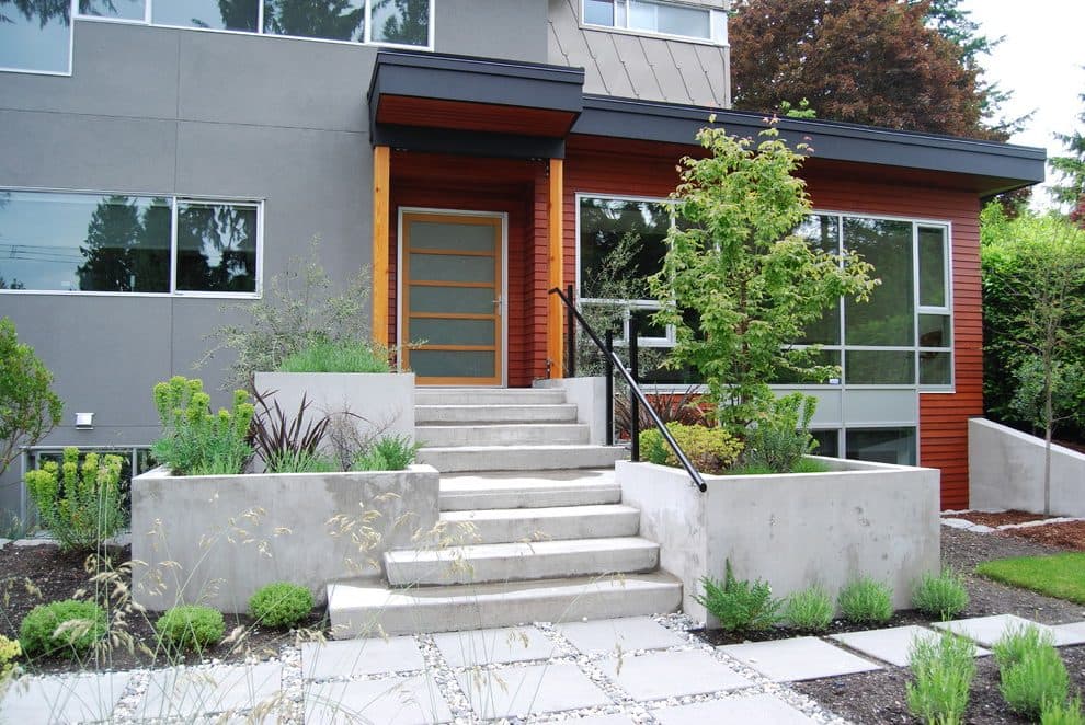 Concrete stairs with safety net by Harewood Construction